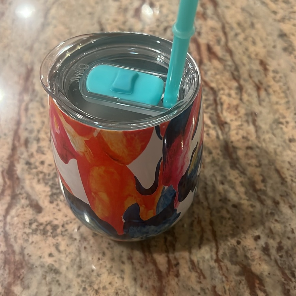 Swig Cup - Picture 2 of 5